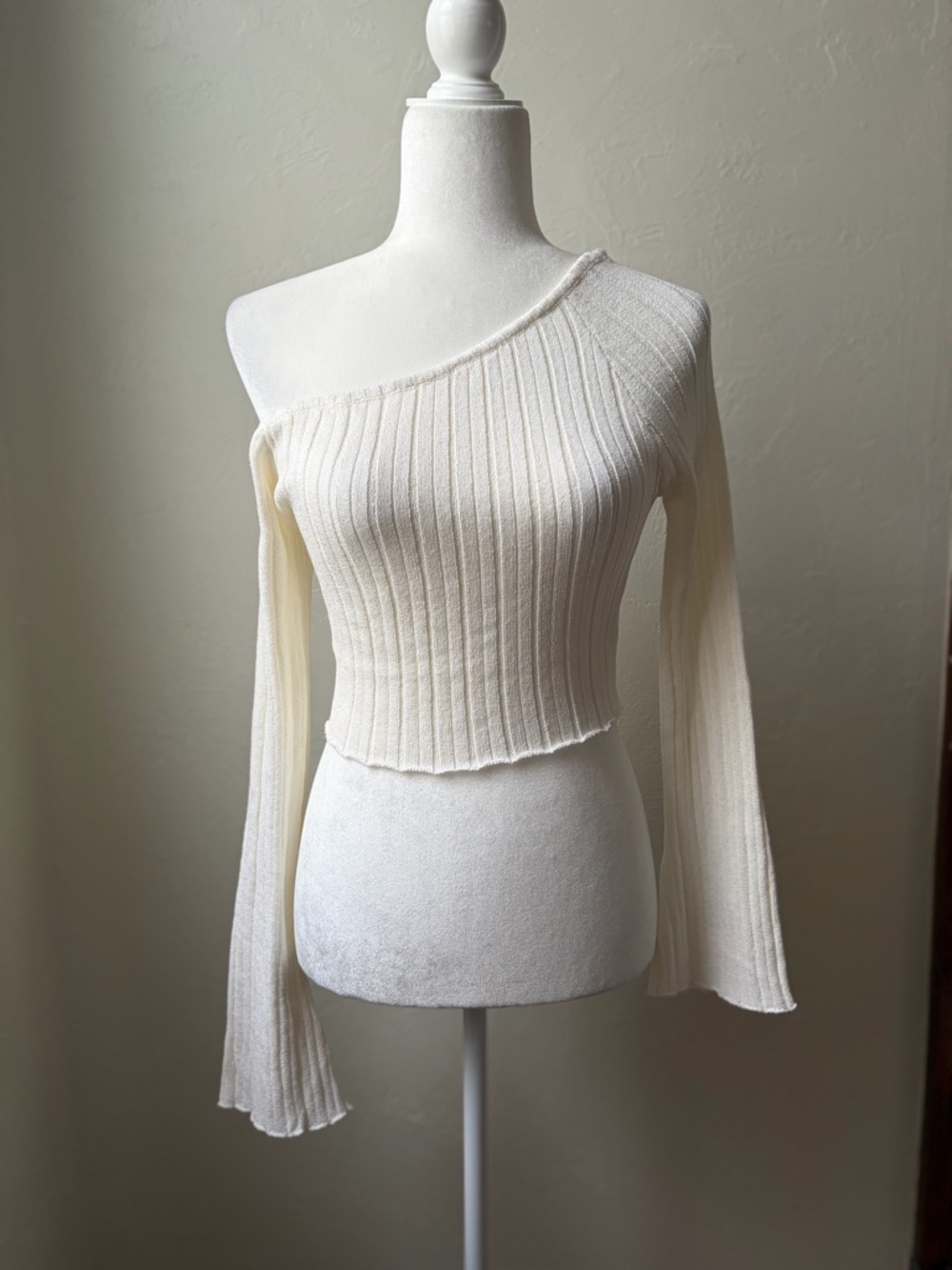 Princess Polly Santorini Knit Off Shoulder Ivory Ribbed Crop Top Flare US 4